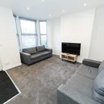 Rent 6 bedroom house in Leeds