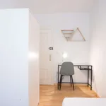 Rent a room of 71 m² in madrid