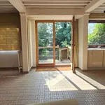 Maison de 700 m² avec 4 chambre(s) en location à Uccle