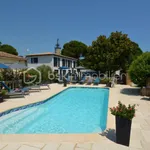 Maison de 82 m² avec 4 chambre(s) en location à Mougins