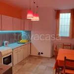 Rent 2 bedroom apartment of 65 m² in Introbio