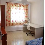 Rent 3 bedroom apartment of 115 m² in  Sevilla