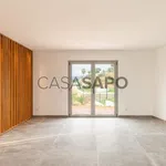 Rent 1 bedroom house of 140 m² in Portimão