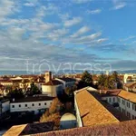 Rent 7 bedroom apartment of 120 m² in Treviso