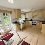 Rent 4 bedroom house in Bournemouth