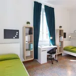 Rent a room in milan