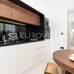 Najam 1 spavaće sobe stan od 56 m² u Grad Rovinj