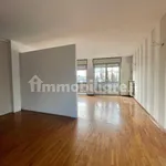 Rent 3 bedroom apartment of 150 m² in Cantù