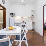 Rent 2 bedroom apartment of 100 m² in Porto