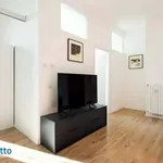 Rent 3 bedroom apartment of 50 m² in Milan