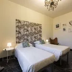 Rent 2 bedroom apartment in florence