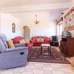 Rent 3 bedroom apartment of 107 m² in Lisbon