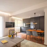 Rent 2 bedroom apartment of 88 m² in lisbon