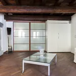 Rent 1 bedroom apartment in Florence