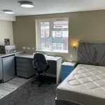 Rent 5 bedroom flat in Birmingham