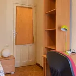 Rent a room in madrid