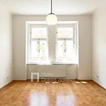 Pronajměte si 3 ložnic/e byt o rozloze 99 m² v Prague