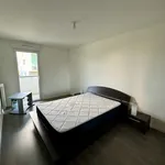 Appartement de 65 m² avec 3 chambre(s) en location à Pl