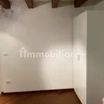 Affitto 5 camera casa di 125 m² in Bologna