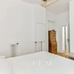 Rent 3 bedroom apartment of 61 m² in Paris