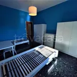 Rent 4 bedroom apartment of 100 m² in Genova