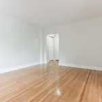 Rent 1 bedroom apartment of 58 m² in Toronto