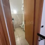 Rent 2 bedroom house of 60 m² in Roma