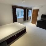 Rent 6 bedroom flat in North West England