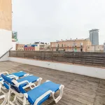 Rent 4 bedroom apartment of 75 m² in Barcelona