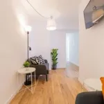 Rent 5 bedroom apartment in Valencia