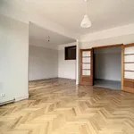 Appartement de 90 m² avec 2 chambre(s) en location à Namur