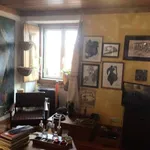 Rent a room in lisbon