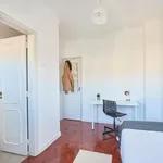 Rent 7 bedroom apartment in Lisbon