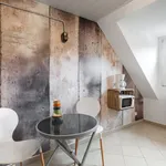 Rent 1 bedroom apartment of 42 m² in Essen