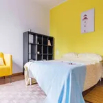 Rent a room in padua