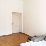 Rent a room of 85 m² in Roma