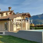 Rent 6 bedroom house of 210 m² in Seravezza