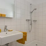 Miete 5 Schlafzimmer wohnung von 107 m² in Nürensdorf