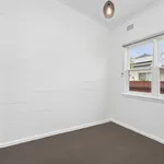 Rent 2 bedroom apartment in Windang