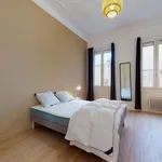 Rent a room of 145 m² in Marseille