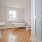 Rent 5 bedroom house in South East England