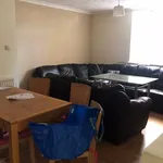 Rent 8 bedroom house in East Midlands