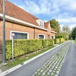 Huur 4 slaapkamer huis van 200 m² in Sint-Martens-Latem