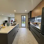 Rent 4 bedroom house in Christchurch