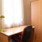 Rent a room in madrid