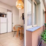 Rent 1 bedroom apartment of 25 m² in Barcelona