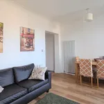 Rent 2 bedroom apartment of 861 m² in London