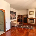 Rent 6 bedroom apartment of 135 m² in Prato