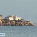 Rent 2 bedroom apartment of 30 m² in Naples