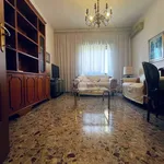 Rent 3 bedroom apartment of 94 m² in Roma